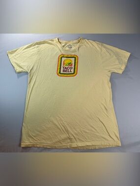 Taco Bell Short Sleeve Shirt Logo Tee Yellow